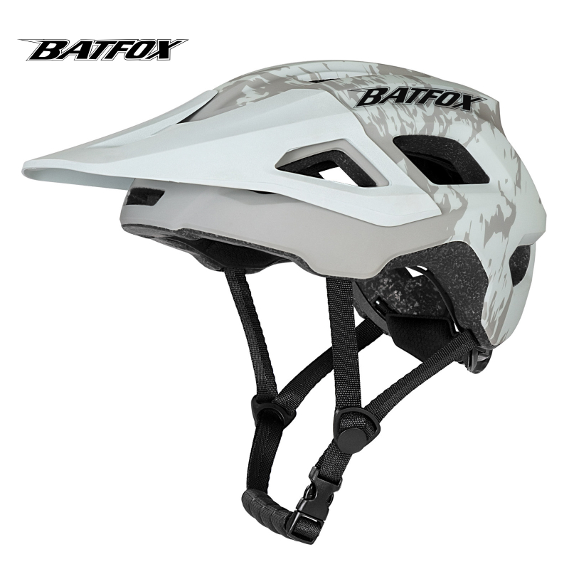 Helmetë biciklete BATFOX 58-62cm e bardhë